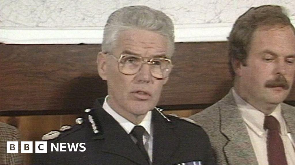Tributes to police chief who led hunt for Lockerbie bombers
